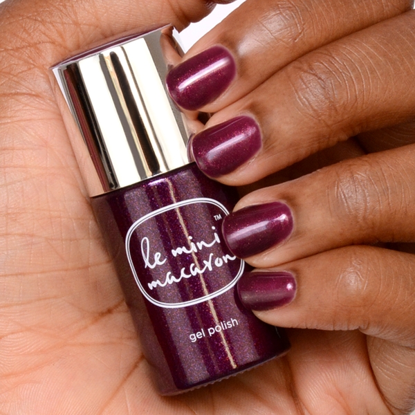 Billede af Dark Plum Gelpolish, Le Mini Macaron hos Nicehands.dk