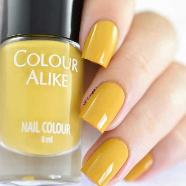 Se 670 Ceylon Yellow, Aorund the Fashion, Colour Alike hos Nicehands.dk