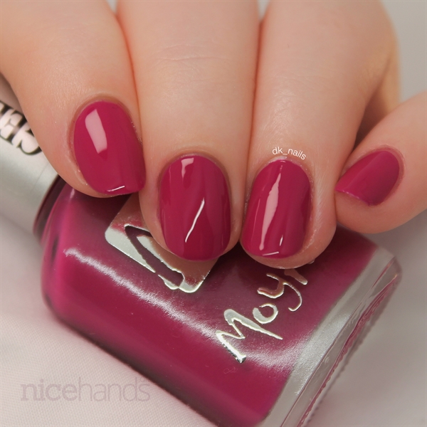 909 Angeline, Moyra Gel look Neglelak