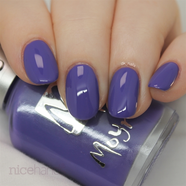 913 Monique, Moyra Gel look Neglelak