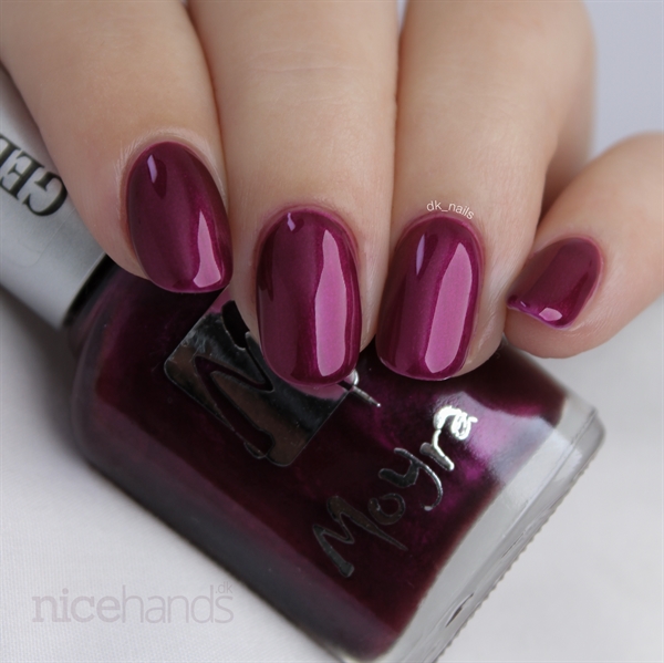 942 Henriette, Moyra Gel look Neglelak