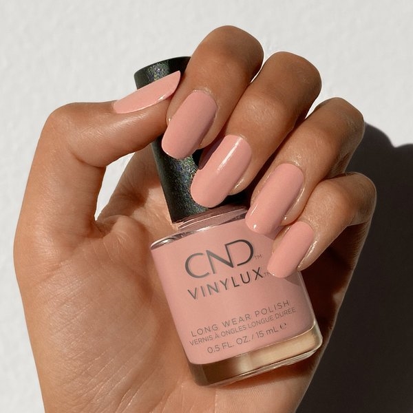 Billede af 370 Self-Lover, The Colors Of You, CND Vinylux hos Nicehands.dk