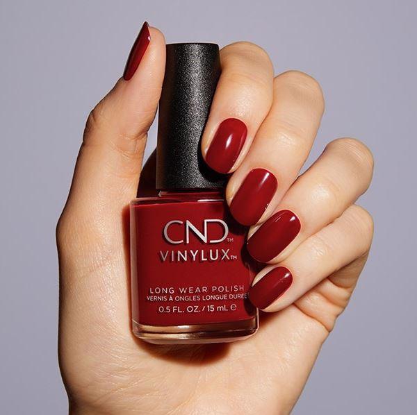 362 Cherry Apple, Autumn Addict, CND Vinylux (u)