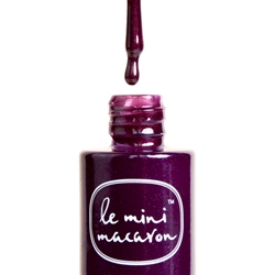 Dark Plum Gelpolish, Le Mini Macaron