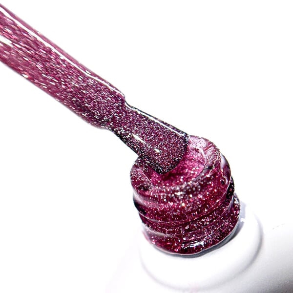 Demode No. 560, Flashing Lights, Molly Nails