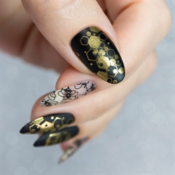 B075 Somewhere in Bee-tween, stampingplade, Whats up Nails